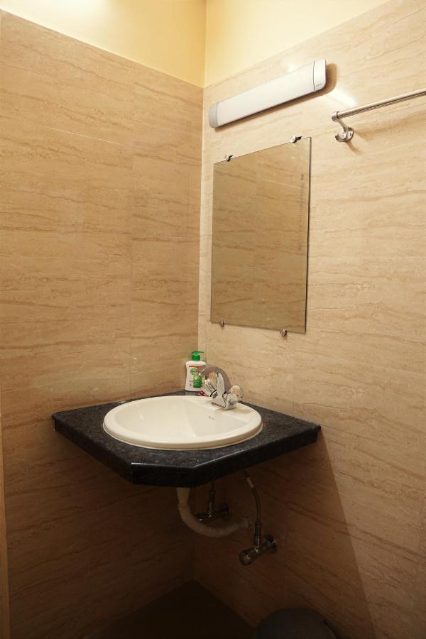 Hotel Rama Golden Root New Town Calcutta  Esterno foto